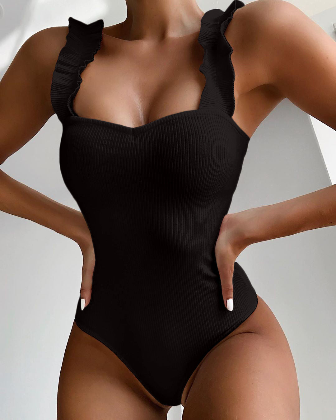 2021 New Sexy One Piece Swimsuit Women Ruffle Swimwear Bodysuit Swimsuit Push Up Monokini Solid Bathing Suits Summer Beach Wear
